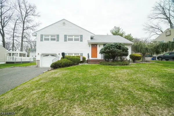 17 Cole Rd, Cedar Grove Twp., NJ 07009