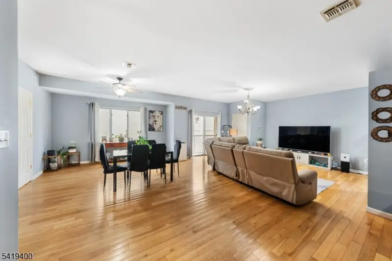 349-353 W Grand St #206, Elizabeth, NJ 07202 - #2