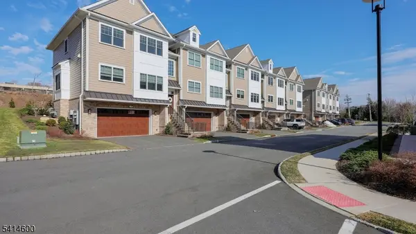 8 Mikula Way, Florham Park Boro, NJ 07932