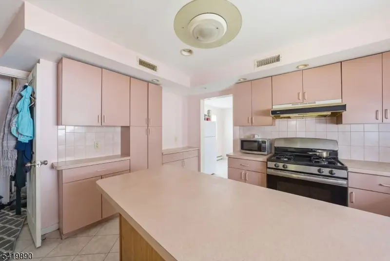 106 Summit Avenue, Bloomfield, NJ 07003 - #3