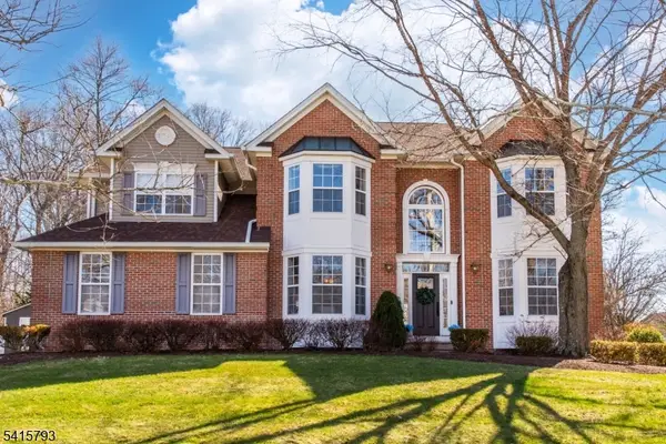 38 Saunders Ln, Mount Olive Twp., NJ 07828