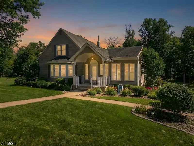 5 Leiv Eirikson Ave, Griggstown, NJ 08540 - #1