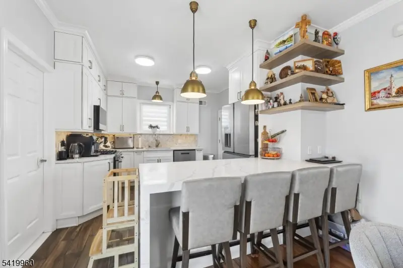 77 Scrivens St, Totowa, NJ 07512 - #2