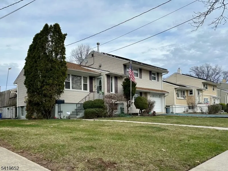 118 Markowitz St, Carteret, NJ 07008 - #1