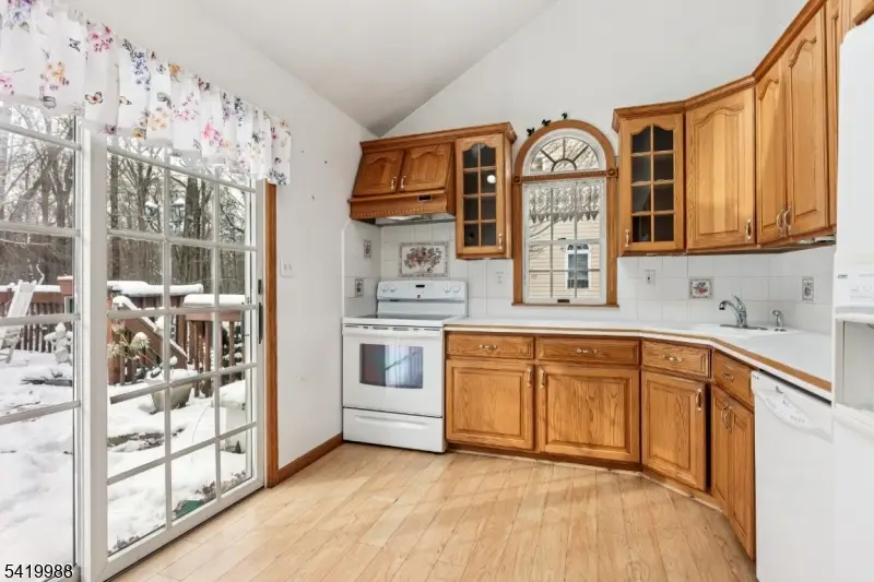 25 Morsell Pl, Old Bridge, NJ 08857 - #3