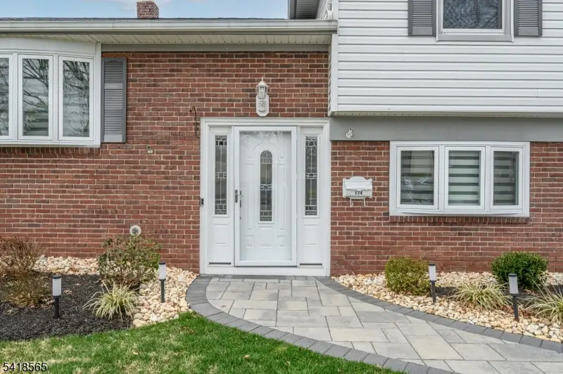 174 Liberty St, Clark, NJ 07066 - #2