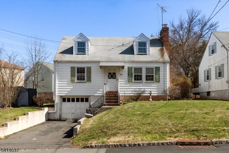 624 N Scotch Plains Ave, Westfield, NJ 07090 - #1