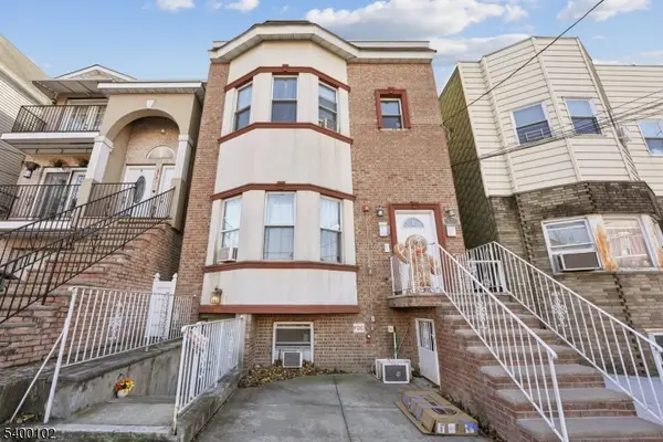 717 16th St, Union City, NJ 07087