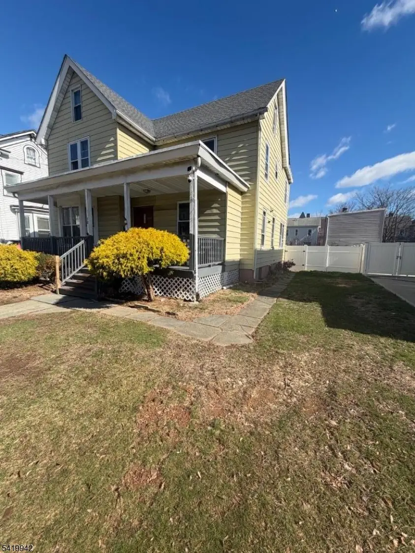 78 Duer St, North Plainfield, NJ 07060 - #1