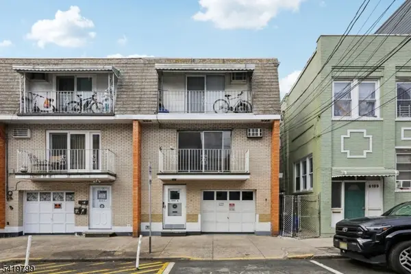 6107A Palisade Ave, West New York Town, NJ 07093