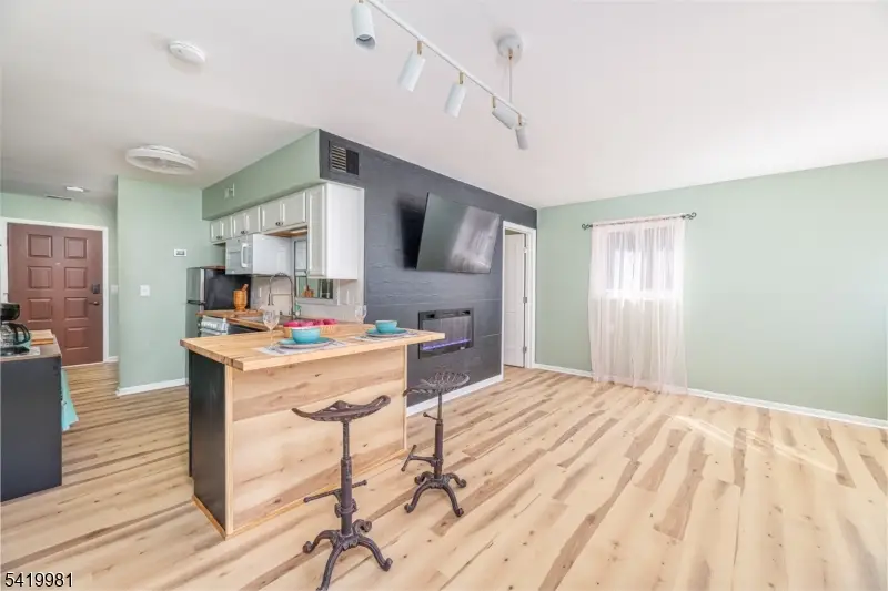 1 Jackson Hole #9, Vernon Center, NJ 07462 - #1