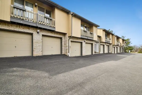 23 Karam Cir, West Orange Twp., NJ 07052