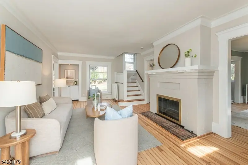 14 Burnside St, Montclair, NJ 07043 - #3