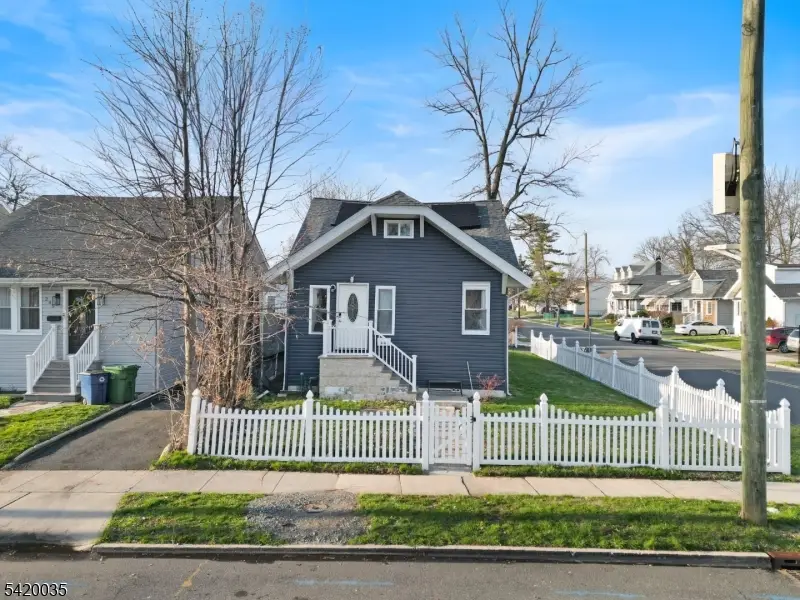 247 E 7th Ave, Roselle, NJ 07203 - #3