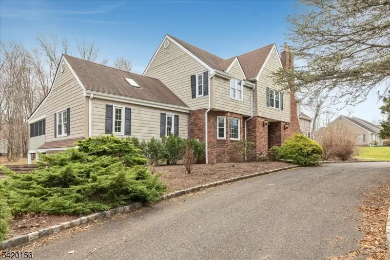 20 William Penn Rd, Warren, NJ 07059 - #2