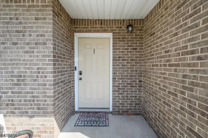 235 Dakota St, Paterson, NJ 07503 - #2