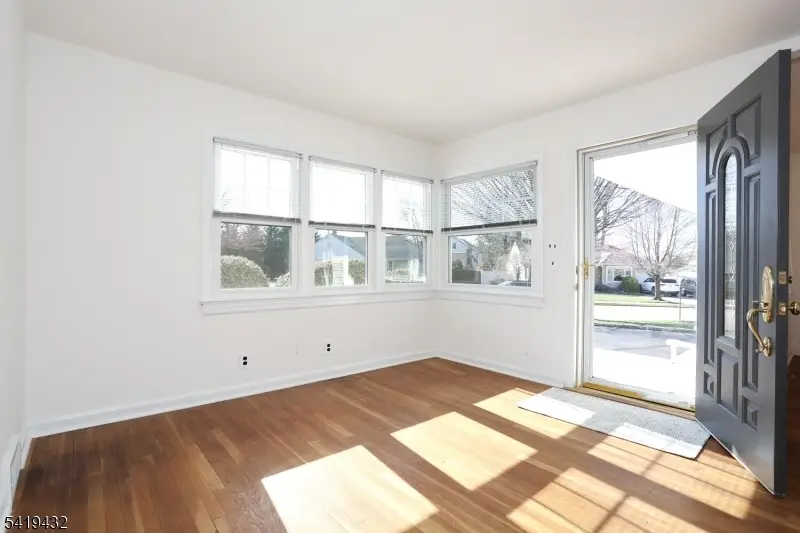 1503 Everett Ter, Fair Lawn, NJ 07410 - #3