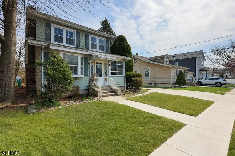 2123 Evans St, Rahway, NJ 07065 - #3