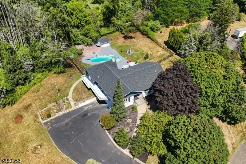 2 Rossi Dr, Clinton, NJ 08809 - #1