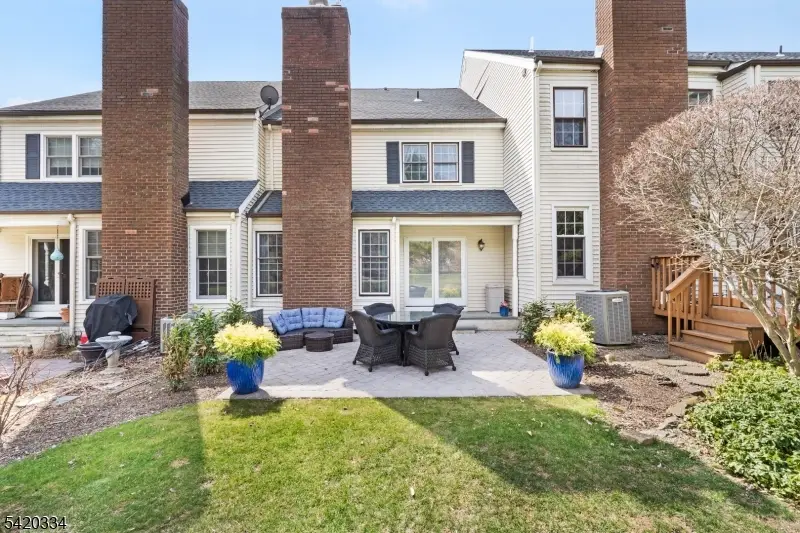 54 Wexford Dr, Mendham, NJ 07945 - #2