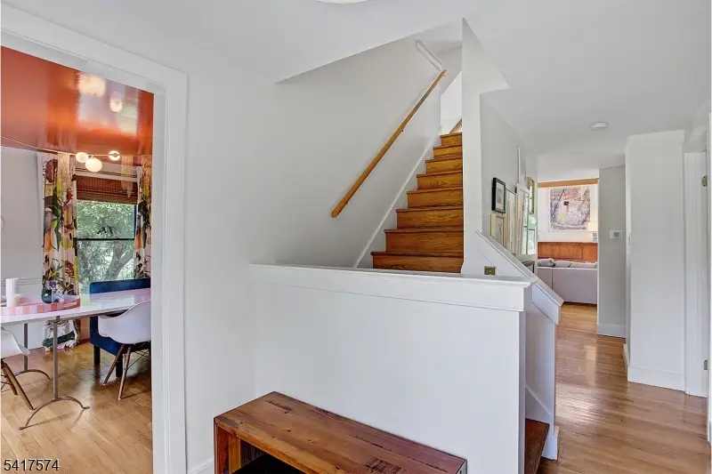 2 Schoolhouse Lane, Tewksbury, NJ 08858 - #3