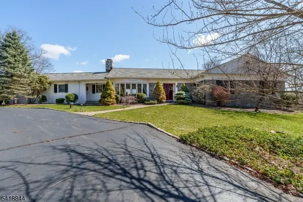 758 Ridge Road Ter, Kinnelon Boro, NJ 07405