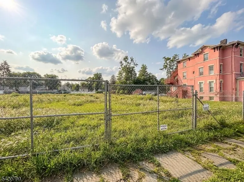 228 E 9th St, Plainfield, NJ 07060 - #1