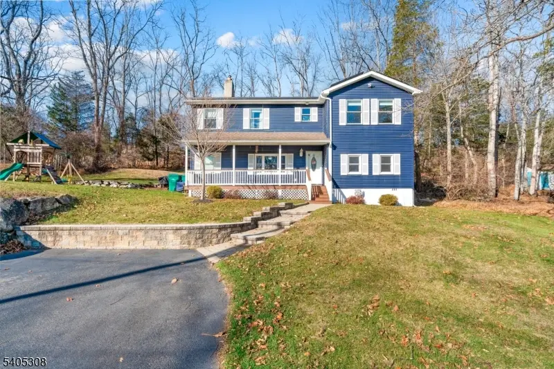 920 W Walnut Dr, Stillwater, NJ 07860 - #2