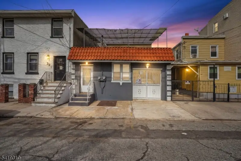 99 Bruen St, Newark, NJ 07105 - #2