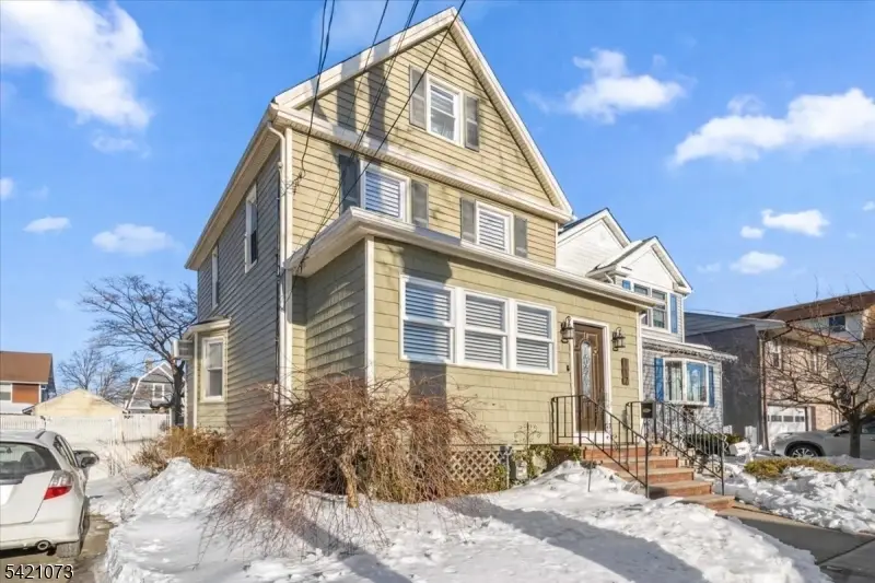 117 Pershing Ave, Roselle Park, NJ 07204 - #2