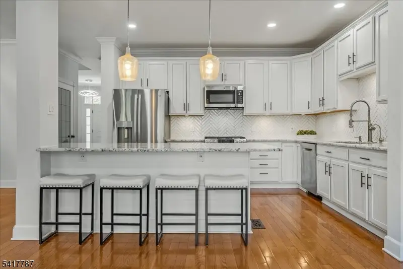 170 Madison Ave #7, Morristown, NJ 07960 - #1