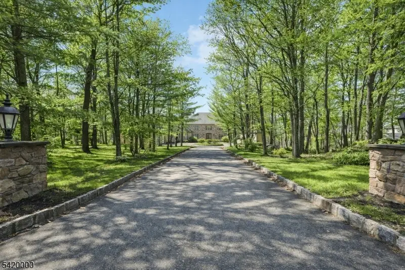 29 Hilltop Rd, Kinnelon, NJ 07405 - #2