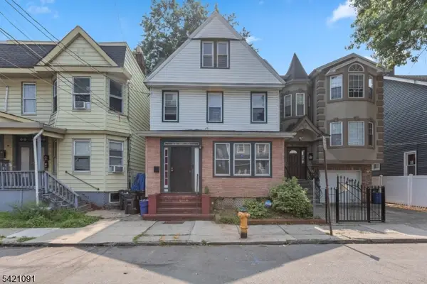 42 Mead St, Newark City, NJ 07106