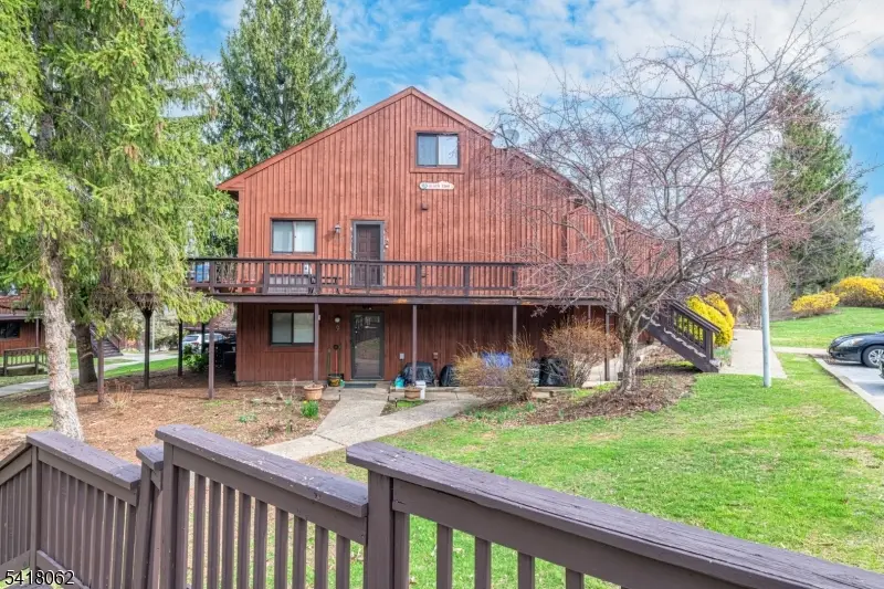 3 Silver Star Ct #10, Vernon Center, NJ 07462 - #2