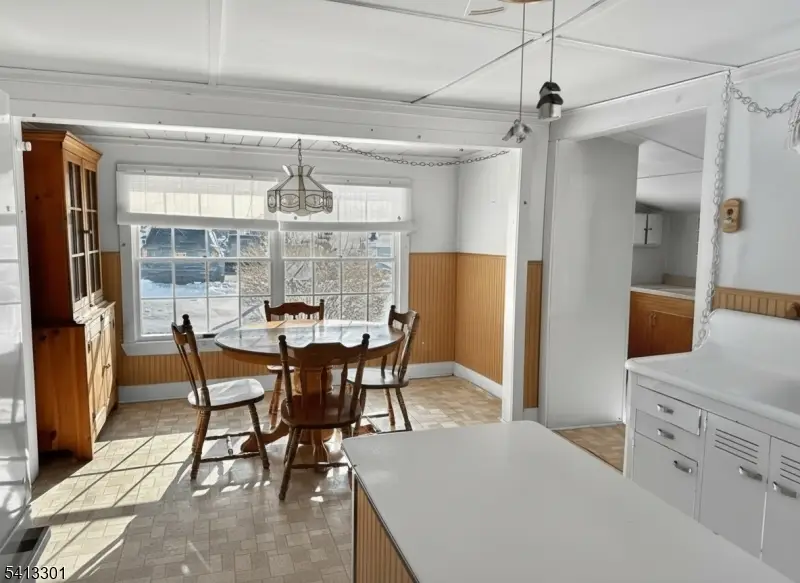 13 Ice Plant Rd, Lafayette, NJ 07848 - #3