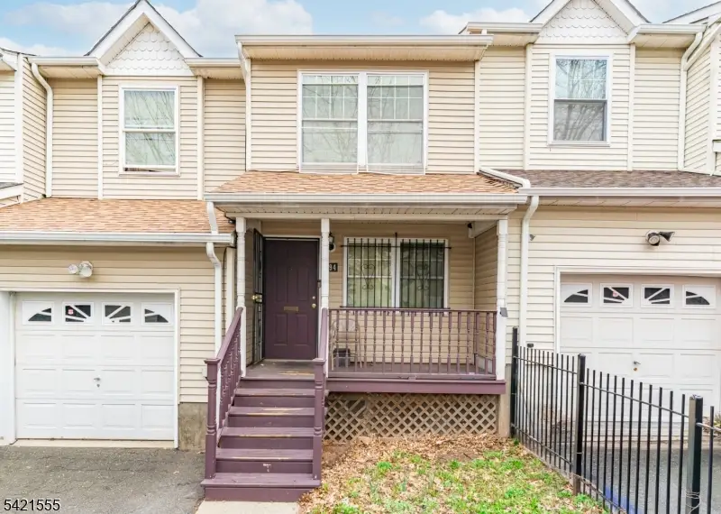 94 19th Ave, Newark, NJ 07103 - #1