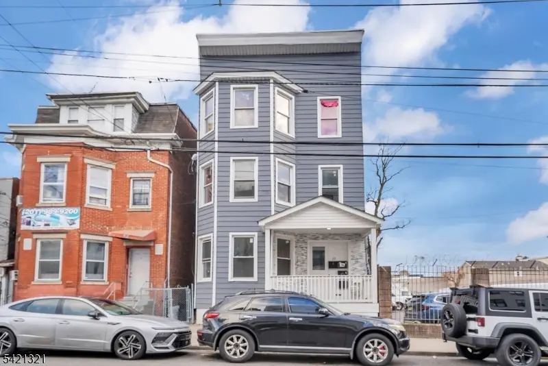90 Park Ave, Paterson, NJ 07501 - #1