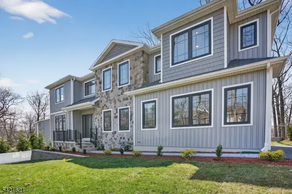 1345 Overhill St, Westfield Town, NJ 07090