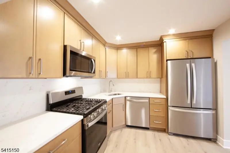 327 Penns Way #1, Bernards, NJ 07920 - #2