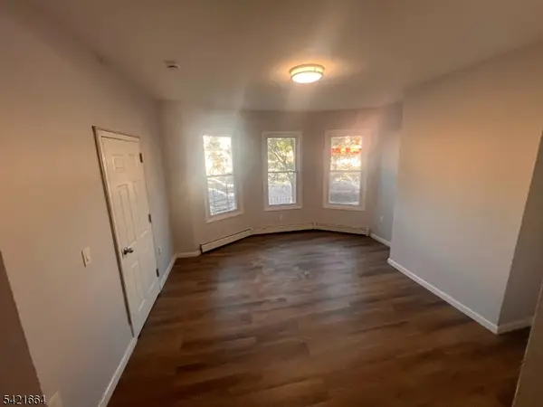 824 Mt Prospect, Newark City, NJ 07104