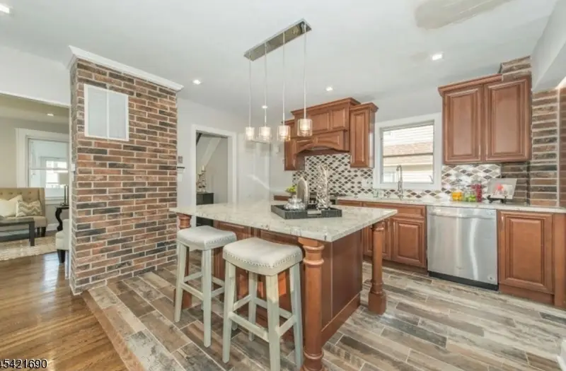 51 Cedar St, Nutley, NJ 07110 - #1