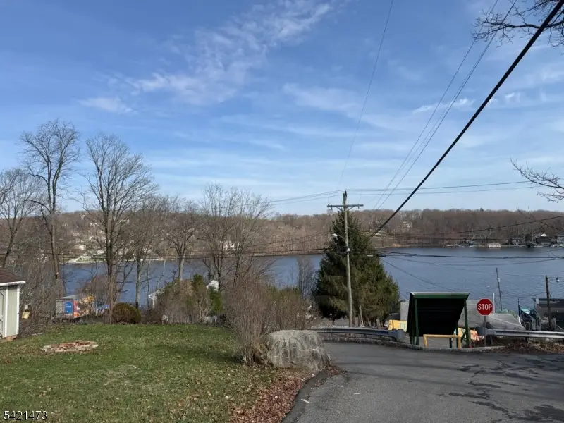 48 Alexandria Ave, Hopatcong, NJ 07821 - #2
