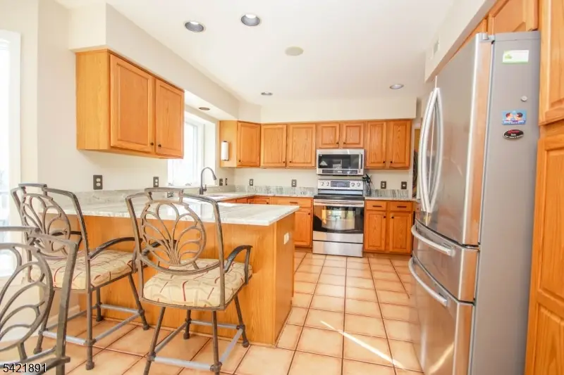 6 Meadow Lake Dr, Hardwick, NJ 07825 - #3