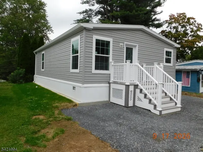 64 Back Street, Oxford, NJ 07863 - #3