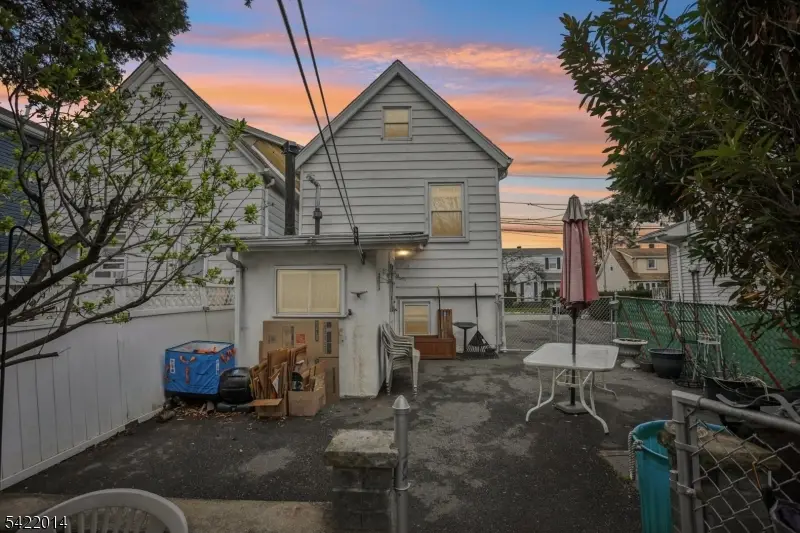 17 Emma Pl, Clifton, NJ 07013 - #2