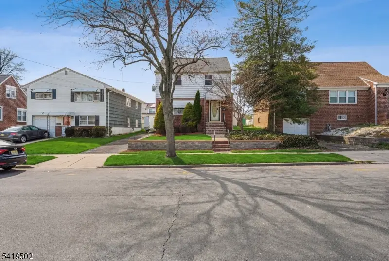 522 Thompson Ave, Roselle, NJ 07203 - #3