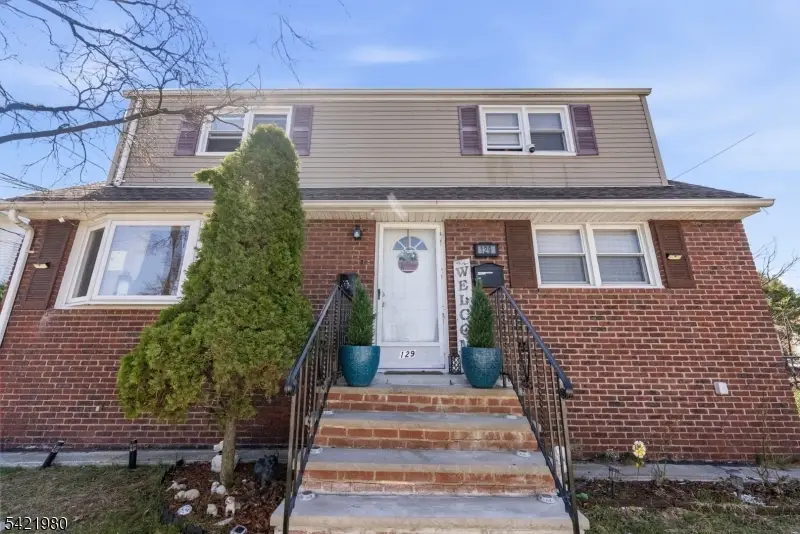 129 Oxford St, Paterson, NJ 07522 - #1