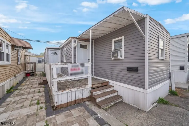 21 Helen, Moonachie, NJ 07074 - #2