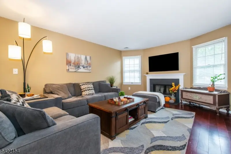 117 Quartz Ln #117, Paterson, NJ 07501 - #3