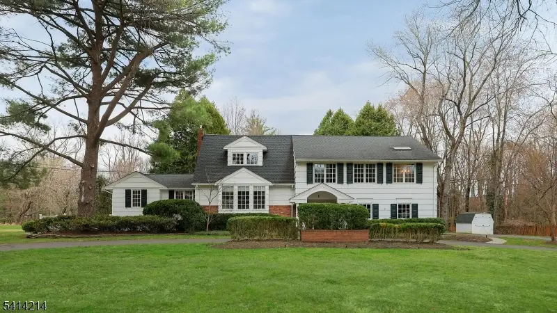 11 Fenimore Dr, Scotch Plains, NJ 07076 - #3